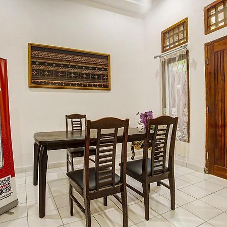 Super Oyo 91055 Homestay Syariah Bandar Lampung Extérieur photo