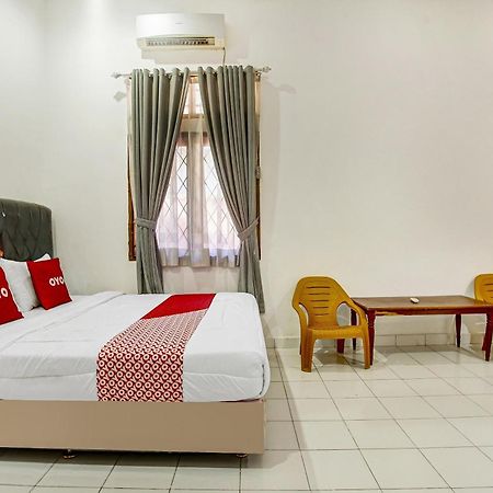 Super Oyo 91055 Homestay Syariah Bandar Lampung Extérieur photo